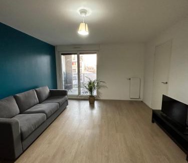 La Courneuve Apartment | Logement La courneuve-Aubervilliers RerB