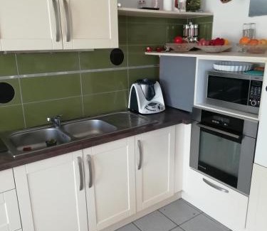 Mael-Carhaix House | logement pour vieilles charrues