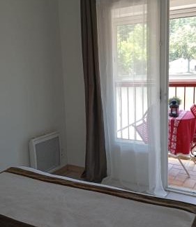 Vernet-les-Bains Apartment | Logement tout confort Vernet les Bains à côté des thermes