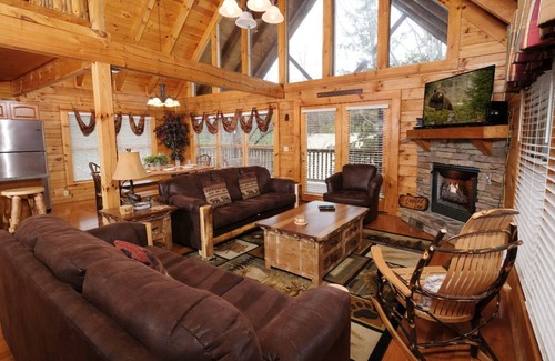 Pigeon Forge Cabin | Logged Inn - Play Games & Soak in the Hot Tub