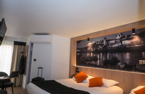 Roseraie - Orgemont Hotel | Logis Angers Sud