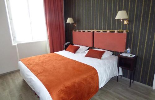 Mayenne Hotel | Logis Au Grand Hotel et son restaurant