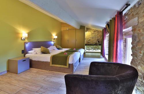 Cucugnan Hotel | Logis auberge restaurant Du Vigneron