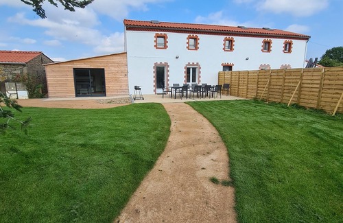 Les Epesses House | Logis de Gustin 10 pers, 5 min from Puy du fou