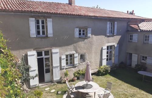 Apremont Bed & Breakfast | Logis de la Coudraye