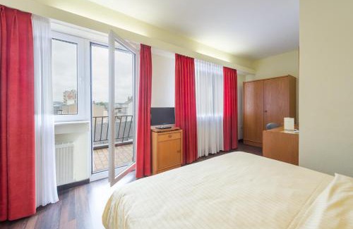 Esch-sur-Alzette Hotel | Logis Hôtel Acacia