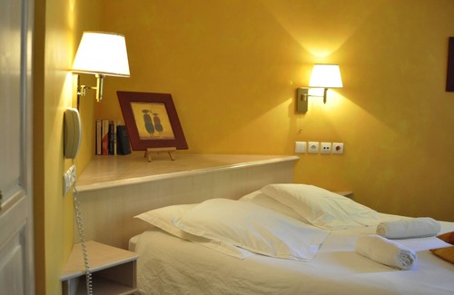 Neuwiller-les-Saverne Hotel | Logis Hôtel du Herrenstein