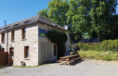 Saint-Pavace House | Logis Hôtel Relais Des Caillères