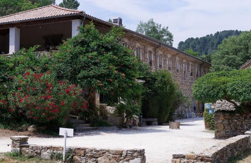 Largentiere Hotel | Logis Hôtel Restaurant Le Domaine de l'Eau Vive