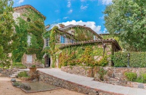 Mialet Hotel | Logis Hôtel Restaurant Le Pradinas