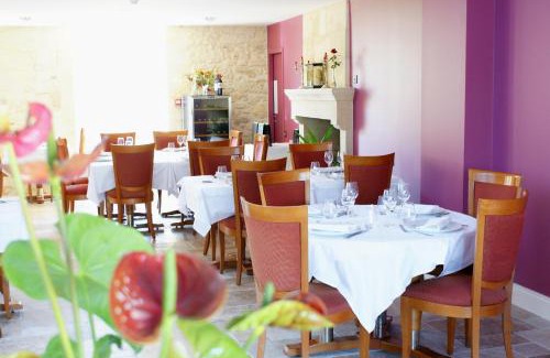 Saint-Pey-de-Castets Hotel | Logis- Hôtel Spa Restaurant l'Epicurial