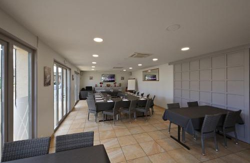 Langon Hotel | Logis Hotel Horus Restaurant Les Bruyeres