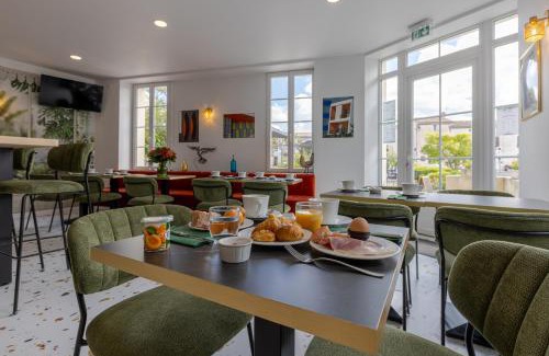 Saujon Hotel | Logis Hotel Le Richelieu - Royan Atlantique