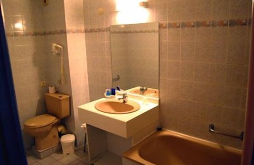 Nogent-le-Rotrou Hotel | Logis Hotel Sully