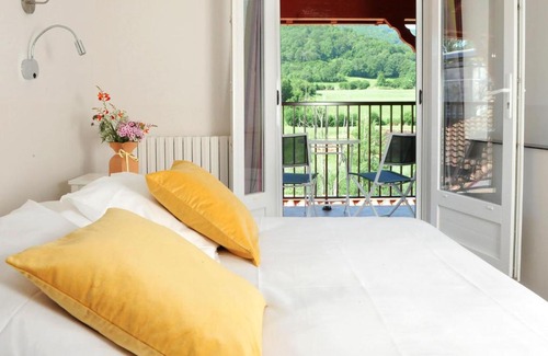 Saint-Michel Hotel | Logis Hotel Xoko-Goxoa