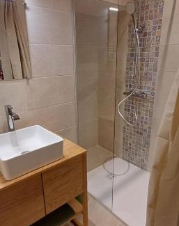 Avallon Apartment | Logis La Vachère
