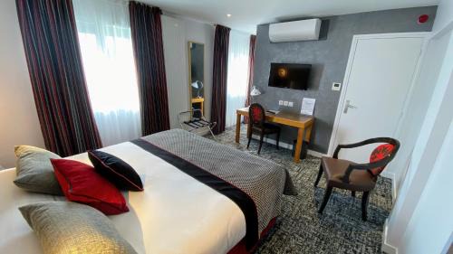 Bourges Hotel | Logis - Le Christina
