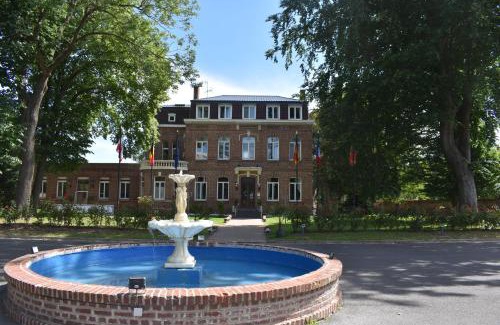 Corbehem Hotel | Logis Manoir de Fourcy