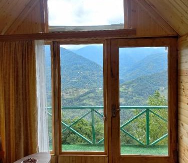 Adjara Ski Chalet | Lognari house
