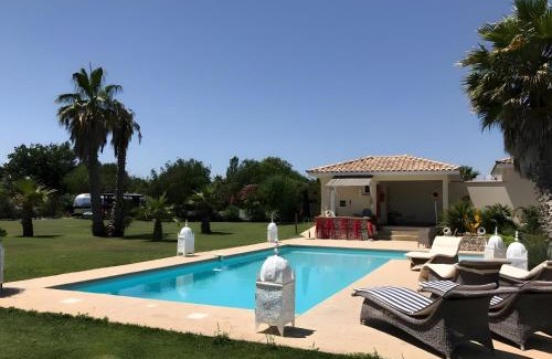 Saint-Nazaire Bed & Breakfast | Lointaines escapades