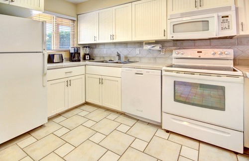 Honokowai Condo | Lokelani C-201 - Oceanfront - 2 lanais! - Complimentary Activities!