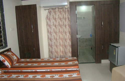 Kota Hotel | Lokhit Residency