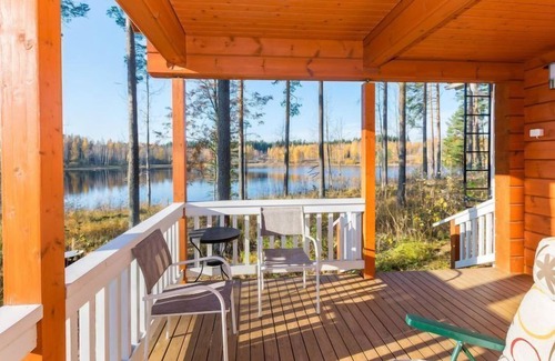 Kuorevesi House | Lokinsiipi by Interhome