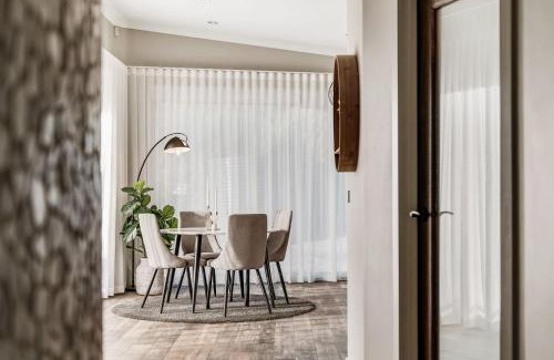 Daylesford House | Lola