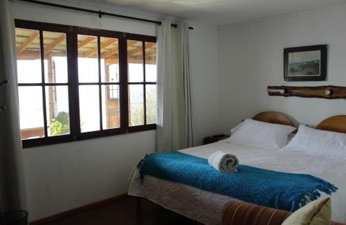 Curacavi House | Loma de las Maravillas