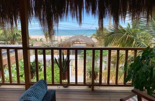 Caleta Cruz House | Loma house