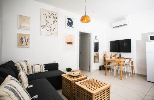 HaGoshrim House | LOMA