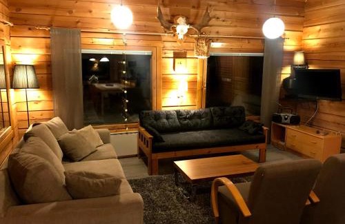Kehys-Kainuu House | Loma-Laattaja
