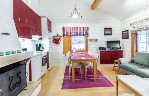 Yllasjarvi House | Lomaylläs H105/Pistopolku 2a by Interhome
