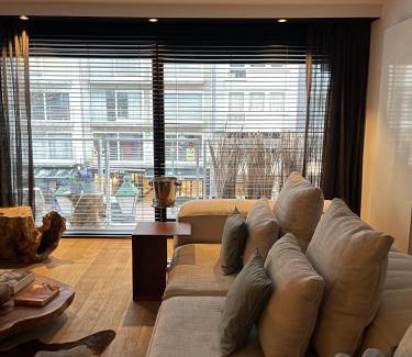 Knokke Apartment | LombokLiving I Luxury 2BDR & Parking Lippenslaan