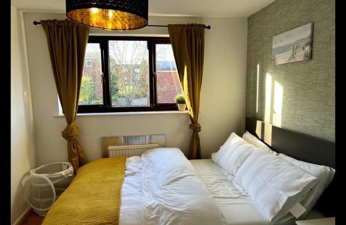 Borehamwood Apartment | London 2 bed-Apartment BEAUTIFUL