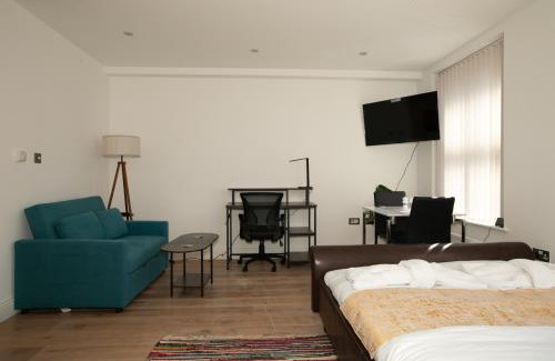 Angel Apartment | London Angel Cute Studio City Apartment for Couple Modern