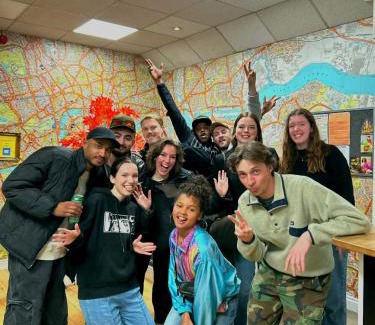 Hendon Hostel | London Backpackers Youth Hostel 18 - 35 Years Old Only