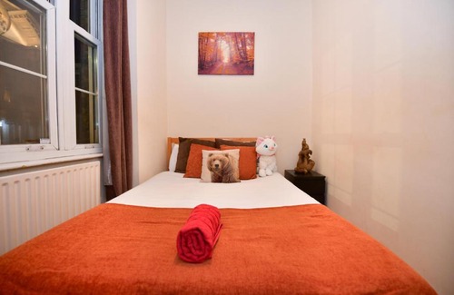 Riverside Apartment | London Bridge 2 bedroom Apartment