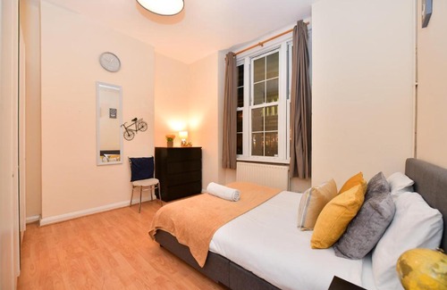 Riverside Apartment | London Bridge 2 bedroom Apartment
