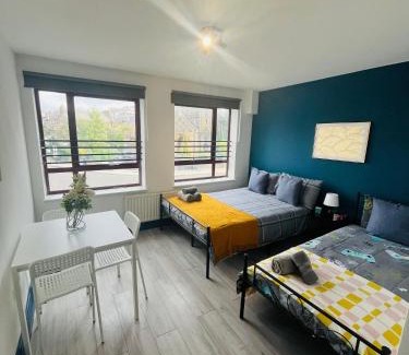 Dalgarno House | London Budget Rooms 603