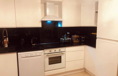 Walworth House | London Central 4Bed House with Garden