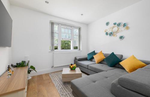 Weavers Apartment | London City Shoreditch 1BR Luxury Balcony Sleeps 4