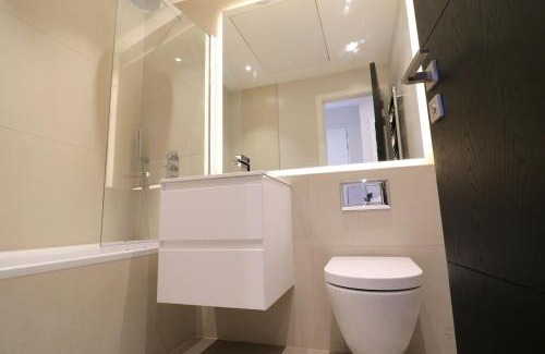 West Ealing Apartment | London Ealing near Train station