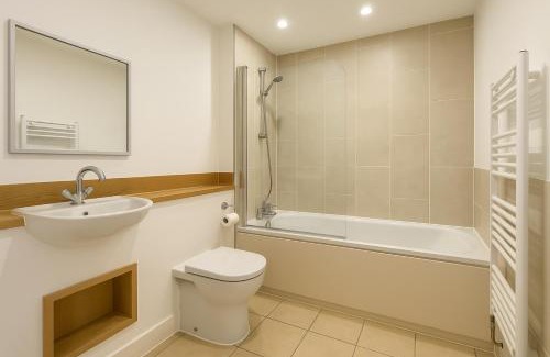 Bromley South Apartment | London East Side Duplex