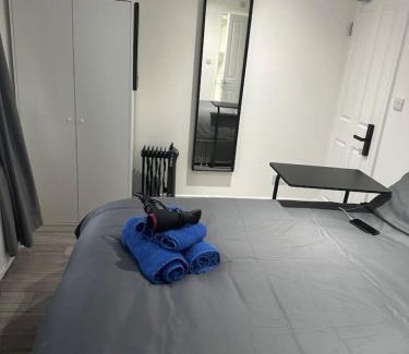 Clapham House | London Eye,Big Ben 10 mins away