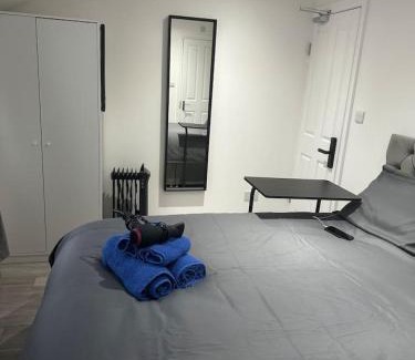 Clapham House | London Eye,Big Ben 10 mins away