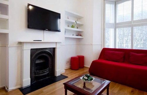 Highbury West Apartment | London: London- centre 13 minutes Piccadilly