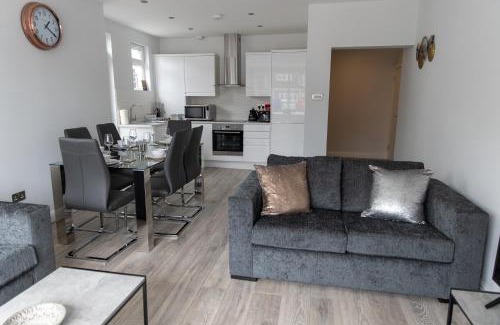 Brent Apartment | London Northwick Park Serviced Apartments by Riis Property