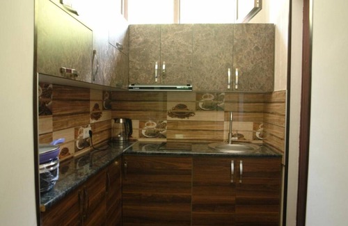 Chugureti Apartment | London otto apartments -Studio Apartment