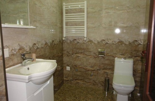 Chugureti Apartment | London otto apartments -Studio Apartment